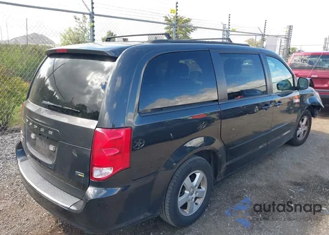 2011 Dodge Grand Caravan Mainstreet z USA, uszkodzony, nr VIN 2D4RN3DG0BR668569